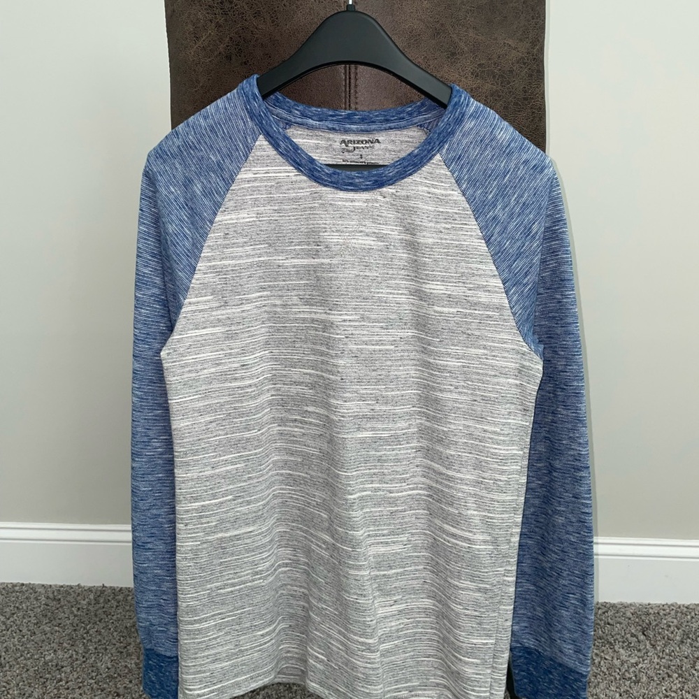 Arizona Jean Company Blue and Gray Tee